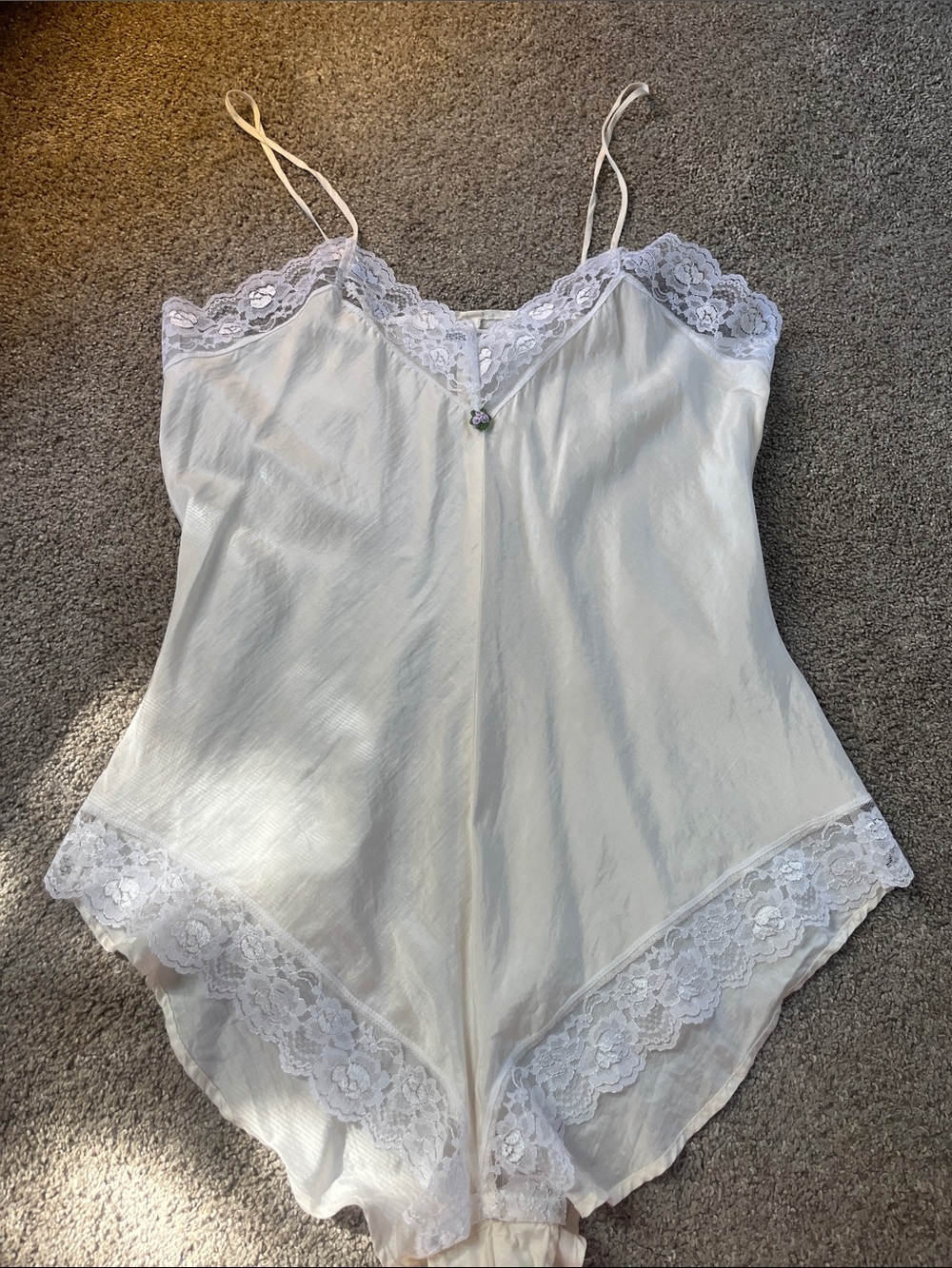 Vintage Royal Silk Ivory Lace Made Hong Kong Roses Teddy Lingerie Snaps szS/M